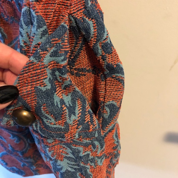 Brocade dress with pockets - Picture 3 of 4